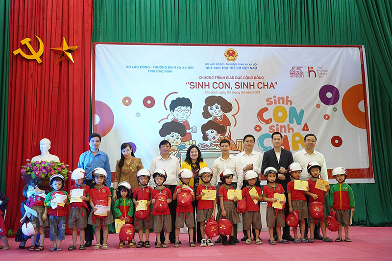 Chương trình “Sinh Con, Sinh Cha” tiếp cận hơn 300 phụ huynh, trẻ mầm non tỉnh Bắc Ninh